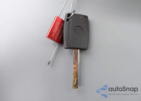 2014 Ford Fiesta Se из США, поврежденный, VIN 3FADP4BJ2EM195958